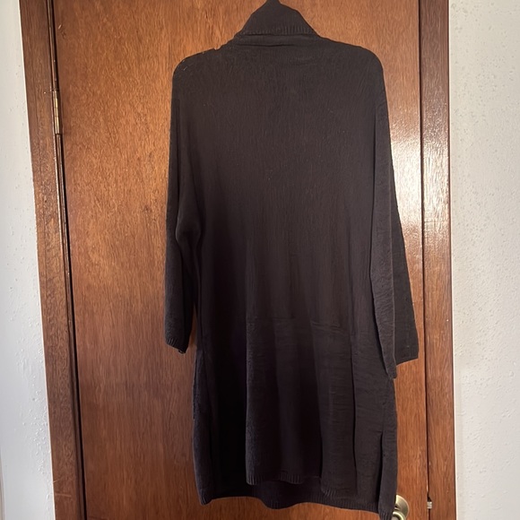 Tunic length top - Picture 3 of 4